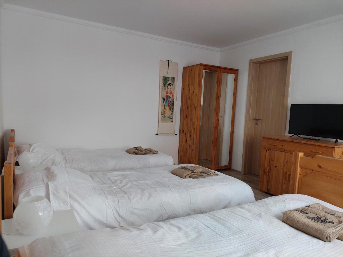 Appartamento Szent Bernat Vendeghaz Veszprém Esterno foto